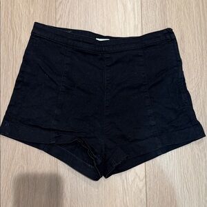 H&M Black High-Waist Stretch Shorts